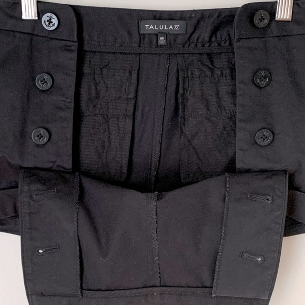 Aritzia Talula size 00 black short - Picture 8 of 15